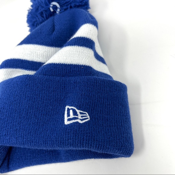 Buffalo Bills New Era Pom Cuffed Knit Hat - Picture 2 of 3